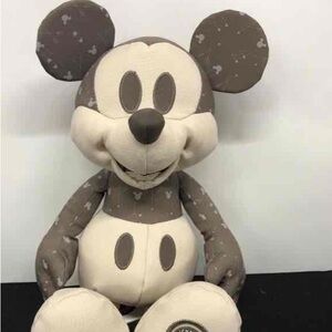 Disney Store Mickey Mouse Memories Plush Series 11/12 Limited Release